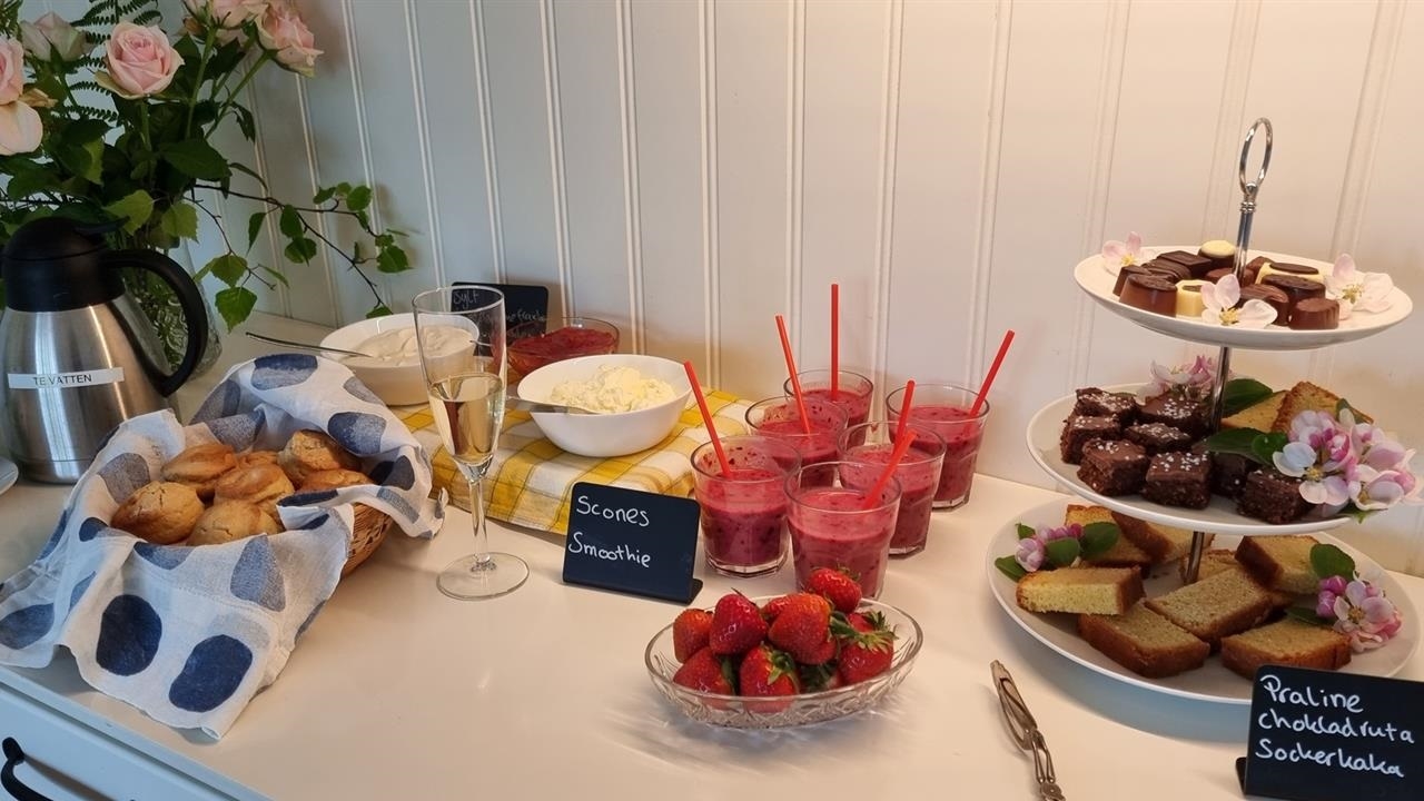 Morsdag high tea på Sävö. Morsdag high tea på Sävö.