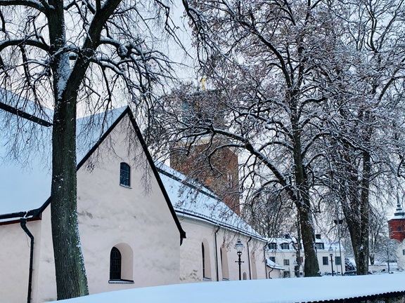 S:t Nicolai kyrka i vinterskrud